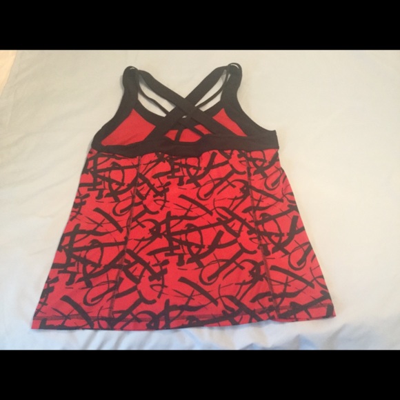 “XERSION” Women’s workout top, size L, - Picture 4 of 4